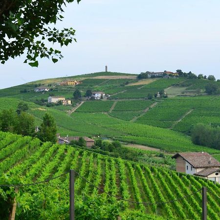 I Grappoli Villa Canelli Kültér fotó