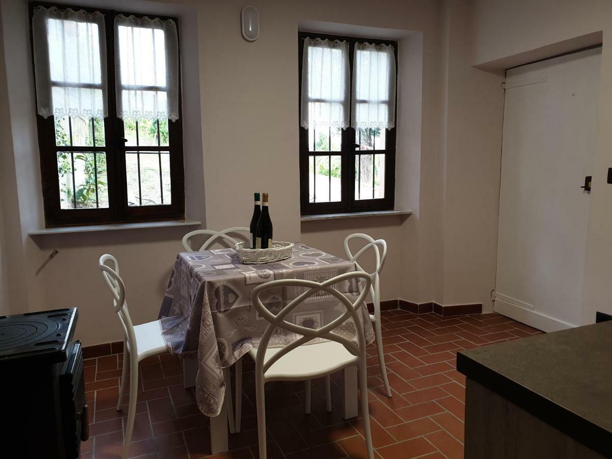 I Grappoli Villa Canelli Kültér fotó