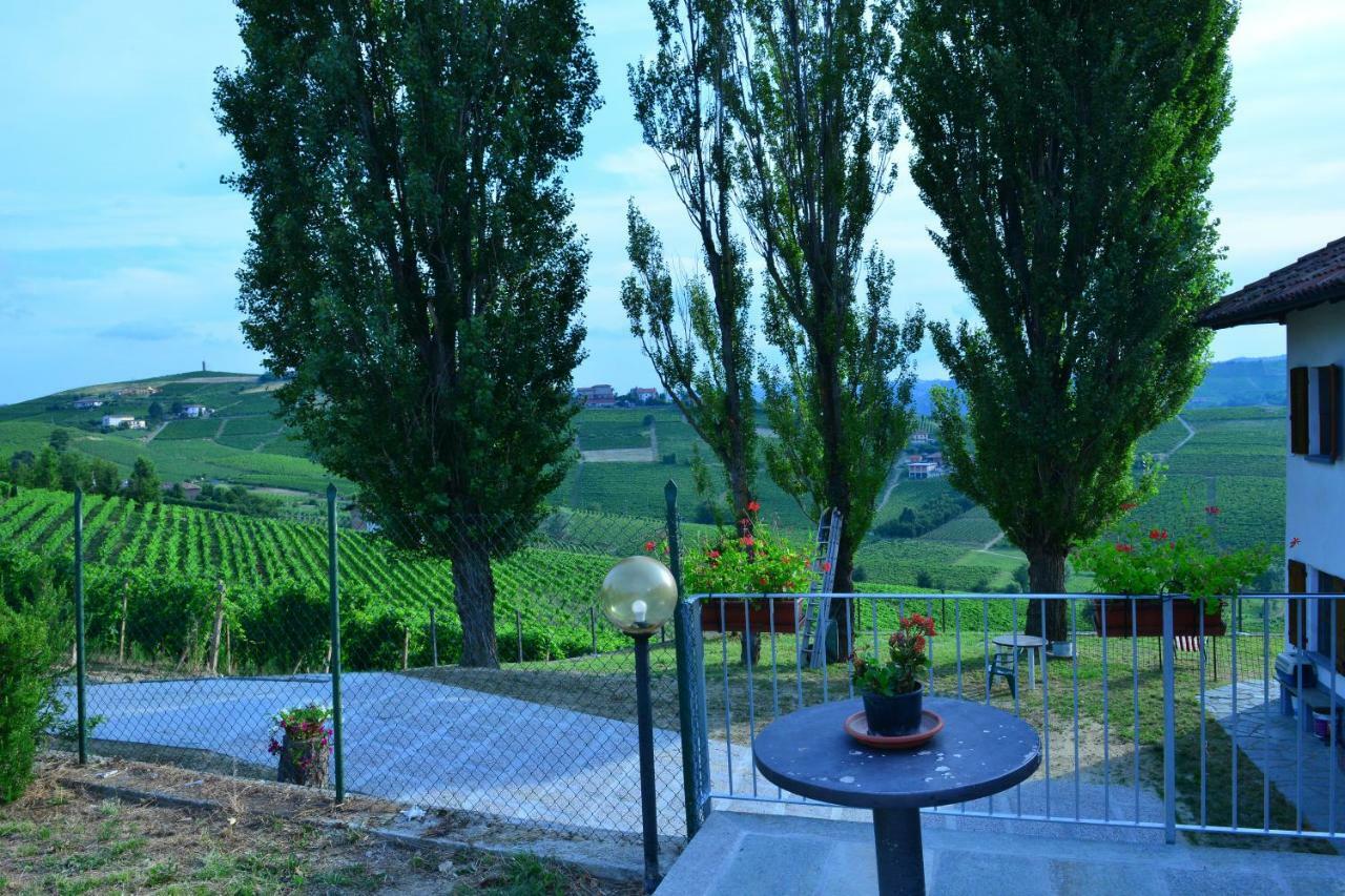 I Grappoli Villa Canelli Kültér fotó