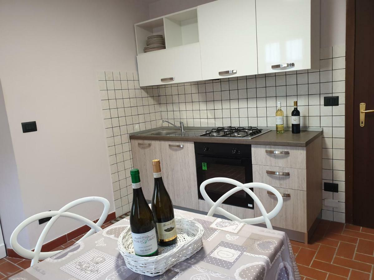 I Grappoli Villa Canelli Kültér fotó